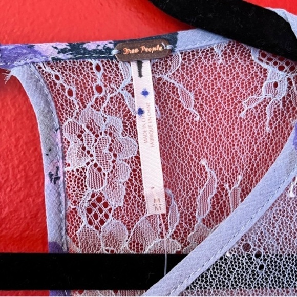 Nwot Free People Daphne Floral Print Lace Sheer Yoke Smocked Hem Blouse Size M - Picture 11 of 14